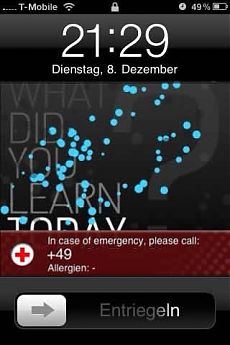 iPhone Entsperr-Bildschirm mit ICE-Hintergrundbild